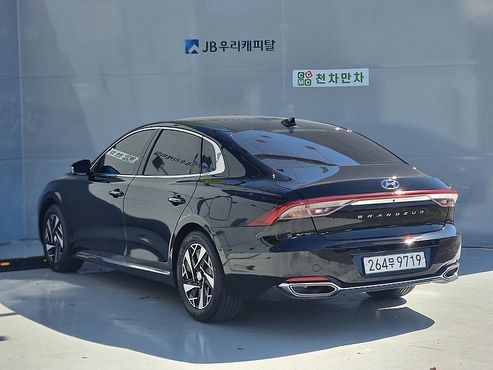 Hyundai Grandeur Premium Choice — пробег 92 517 км — фото 3 из 5