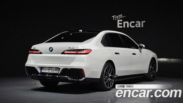 BMW 7-Series из Кореи Encar
