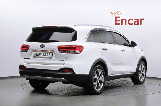 Kia Sorento Diesel 2.0 2WD Prestige — пробег 110 056 км — фото 2 из 5