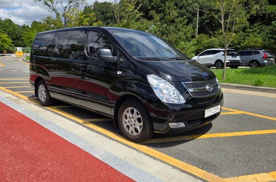 Hyundai Starex 11-Seater Wagon CVX Premium — пробег 79 170 км — фото 1 из 5