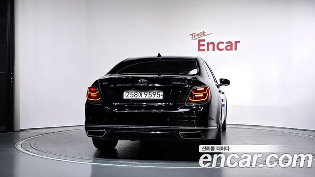 Kia K9 из Кореи Encar