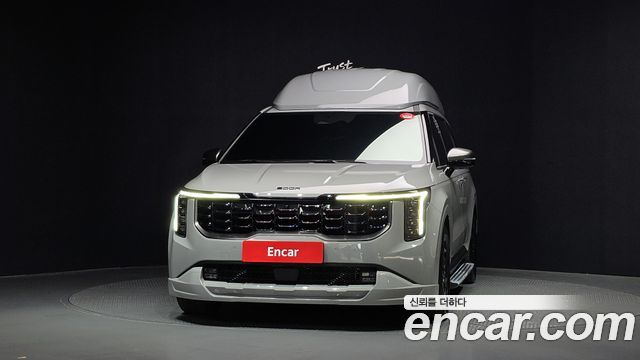 Kia Carnival Gasoline 9-Seater Hi Limousine (7-seater Limousine(Special vehicle) — пробег 3 554 км — фото 3 из 5