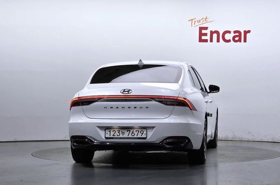 Hyundai Grandeur Premium Choice — пробег 80 392 км — фото 4 из 5