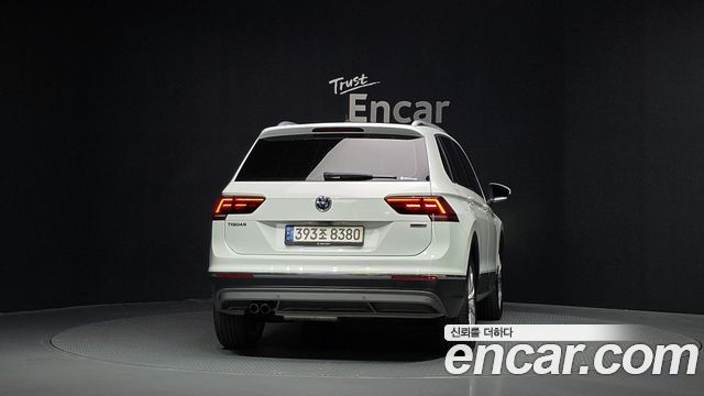 Volkswagen Tiguan 2.0 TDI 4Motion Prestige — пробег 84 256 км — фото 4 из 5