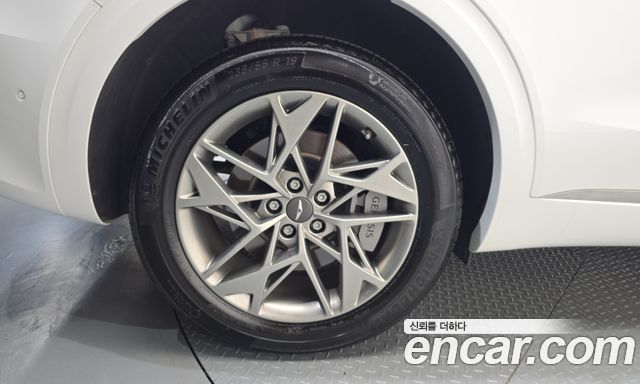 Genesis GV70 из Кореи Encar