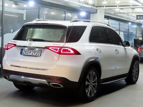 Mercedes-Benz GLE-Class GLE300d 4MATIC — пробег 53 748 км — фото 4 из 5