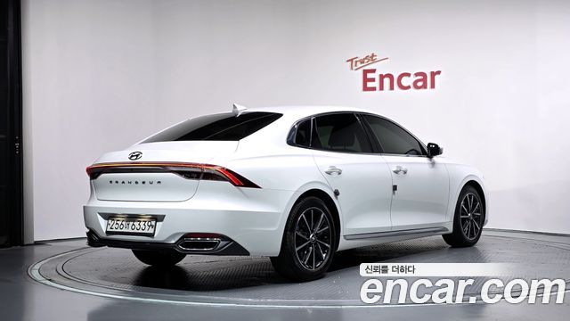 Hyundai Grandeur из Кореи Encar