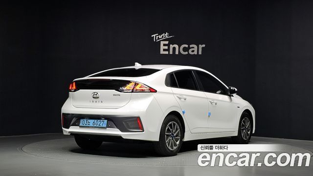 Hyundai Ioniq N — пробег 131 465 км — фото 2 из 5