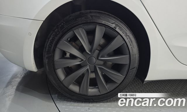 Tesla Model 3 Long Range AWD — пробег 116 670 км — фото 5 из 5