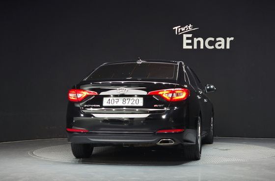 Hyundai Sonata 1.7 Diesel Style — пробег 157 046 км — фото 4 из 5