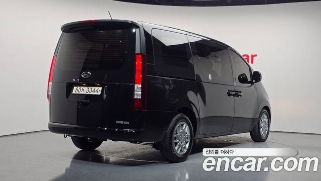 Hyundai Staria Cargo 5-Seater Modern — пробег 204 718 км — фото 2 из 5