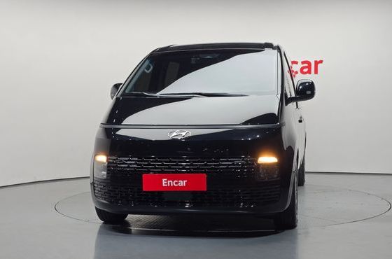 Hyundai Staria Cargo 5-Seater Modern — пробег 204 718 км — фото 3 из 5