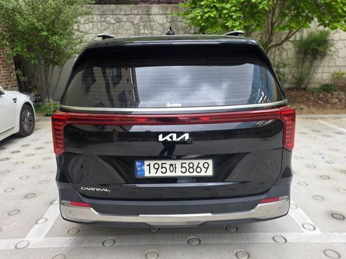 Kia Carnival Diesel 9-Seater Noblesse — пробег 59 000 км — фото 4 из 5