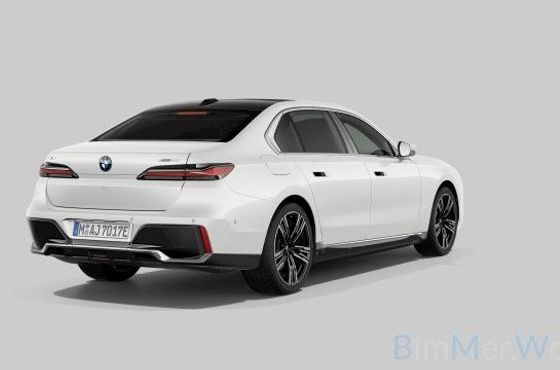 BMW i7 xDrive 60 M sport — пробег 6 312 км — фото 2 из 5