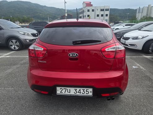 Kia pride 1.6 GDI Hatchback Luxury — пробег 51 000 км — фото 5 из 5