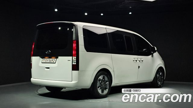 Hyundai Staria из Кореи Encar