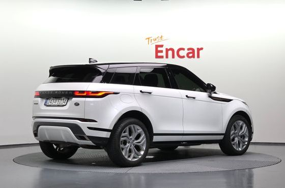 Land Rover Range Rover Evoque P250 R-Dynamic SE — пробег 30 631 км — фото 2 из 5