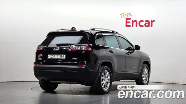 Jeep Cherokee 2.4 Longitude High AWD — пробег 67 377 км — фото 2 из 5