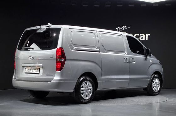 Hyundai Starex Van 3-Seater Smart — пробег 90 123 км — фото 2 из 5