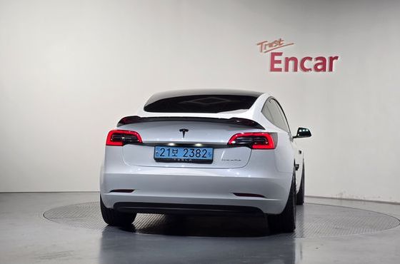 Tesla Model 3 Long Range AWD — пробег 85 429 км — фото 4 из 5