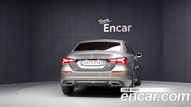 Mercedes-Benz A-Class из Кореи Encar