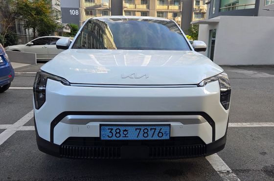 Kia EV3 Long Range 2WD AIr — пробег 18 000 км — фото 1 из 5