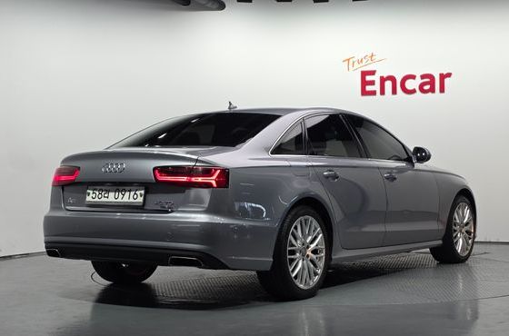 Audi A6 40 TDI Quattro Premium C7 — пробег 119 101 км — фото 2 из 5