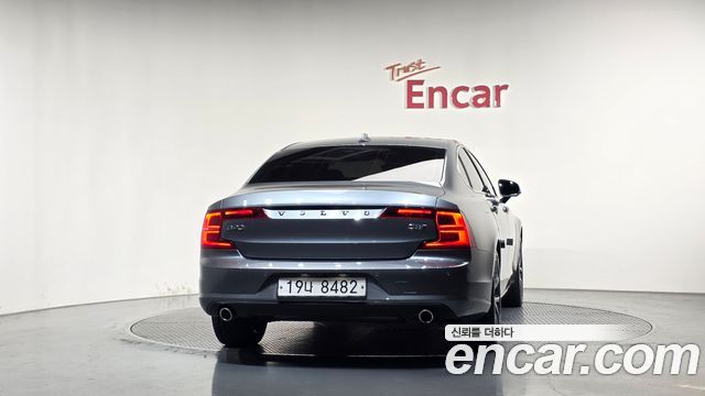 Volvo S90 из Кореи Encar