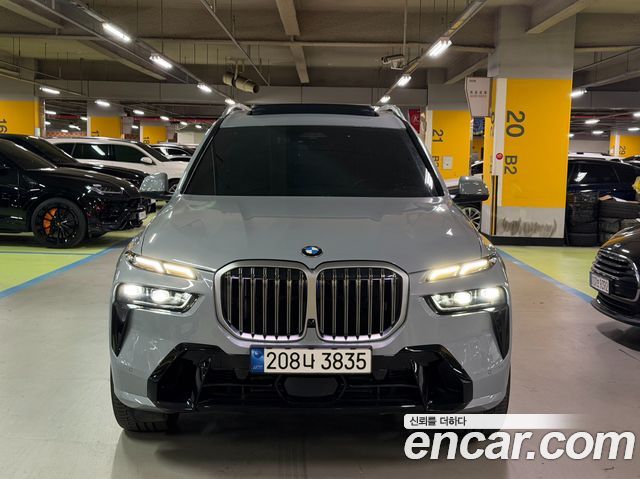 BMW X7 xDrive 40d M Sport 6STR — пробег 28 500 км — фото 2 из 5