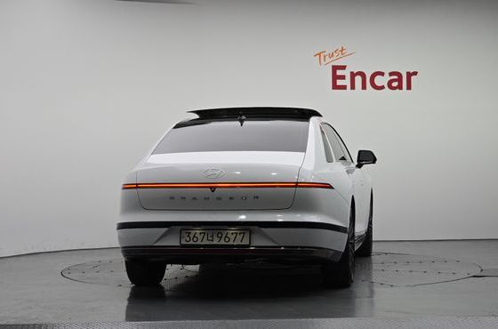 Hyundai Grandeur Calligraphy — пробег 18 952 км — фото 4 из 5