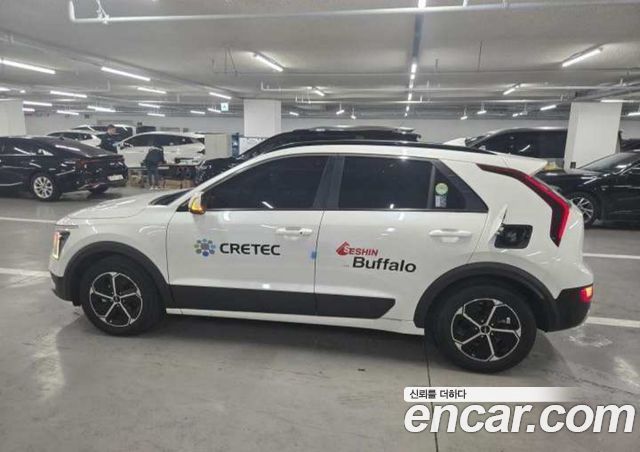 Kia Niro Trendy — пробег 182 943 км — фото 5 из 5
