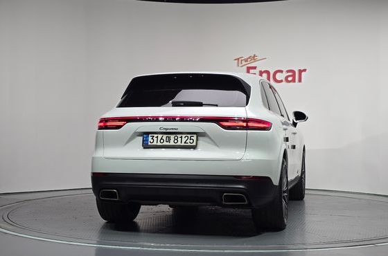 Porsche Cayenne 3.0 — пробег 72 722 км — фото 4 из 5