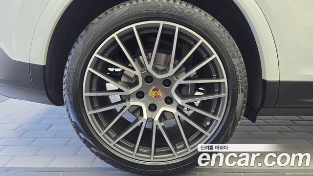 Porsche Cayenne 3.0 — пробег 72 722 км — фото 5 из 5