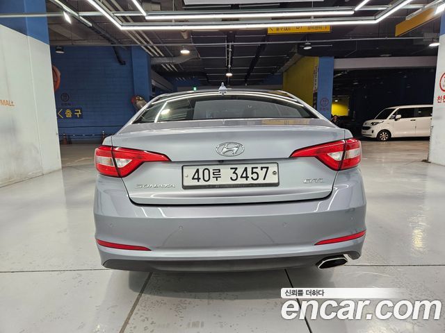 Hyundai Sonata 2.0 Style — пробег 69 065 км — фото 4 из 5