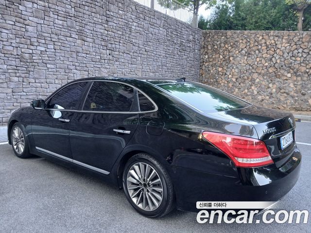Hyundai Equus из Кореи Encar