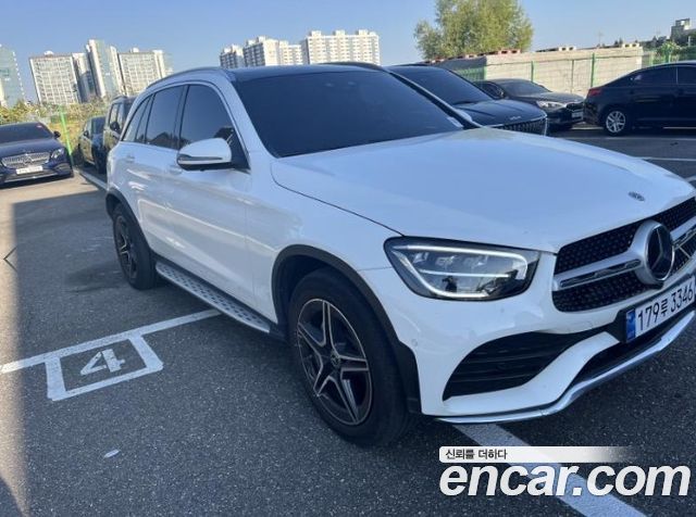 Mercedes-Benz GLC-Class GLC300 4MATIC — пробег 30 159 км — фото 1 из 5