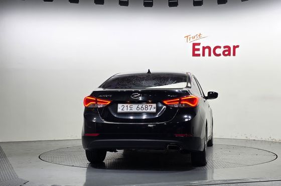 Hyundai AVANTE 1.6 VGT Premium Standard — пробег 176 670 км — фото 4 из 5