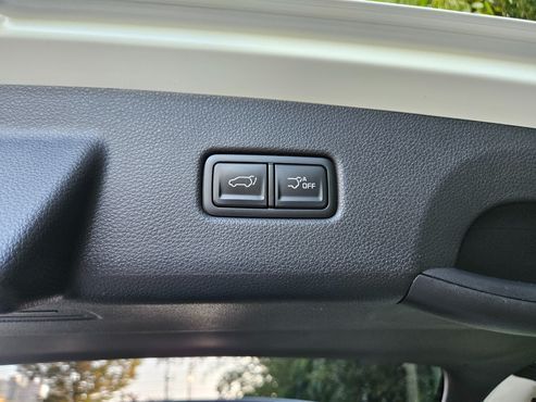 Kia Carnival Diesel 9-Seater Noblesse — пробег 54 000 км — фото 5 из 5