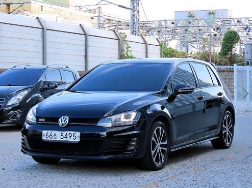 Volkswagen Golf 1.4 TSI Premium — пробег 132 422 км — фото 2 из 5