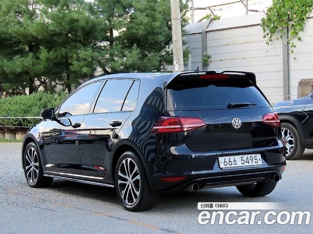 Volkswagen Golf 1.4 TSI Premium — пробег 132 422 км — фото 3 из 5