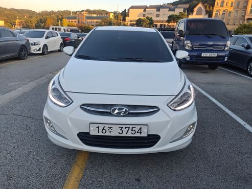 Hyundai Accent WIT 1.6 GDI Premium — пробег 124 798 км — фото 3 из 5