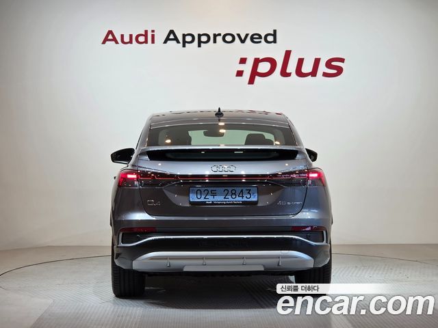 Audi Q4 e-tron 45 Premium Sportback — пробег 1 366 км — фото 4 из 5
