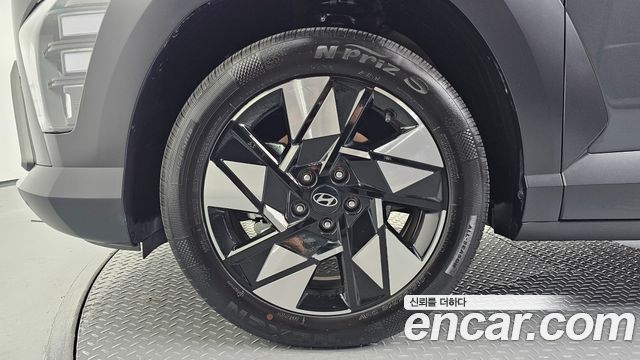 Hyundai Kona из Кореи Encar