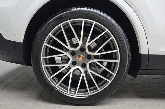 Porsche Cayenne 3.0 — пробег 56 775 км — фото 5 из 5