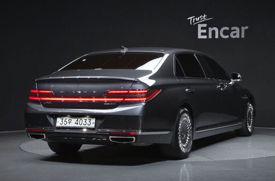 Genesis G90 5.0 AWD Limousine Prestige — пробег 69 815 км — фото 2 из 5