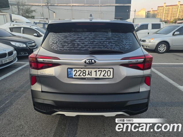 Kia Seltos из Кореи Encar