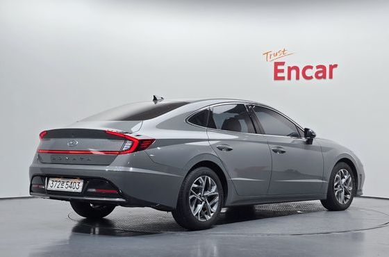 Hyundai Sonata 2.0 Premium Plus — пробег 43 345 км — фото 2 из 5