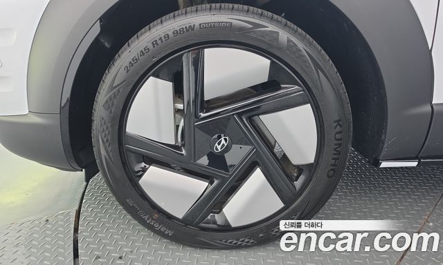 Hyundai Nexo Prestige — пробег 9 289 км — фото 5 из 5