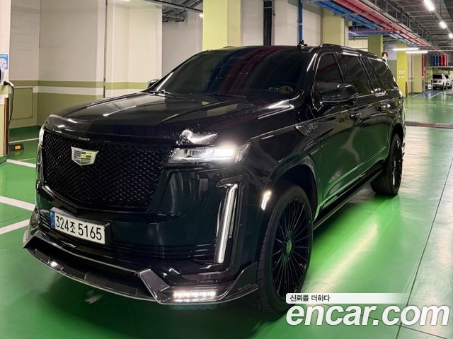Cadillac Escalade 6.2 ESV ESV Sports Platinum — пробег 33 500 км — фото 1 из 5