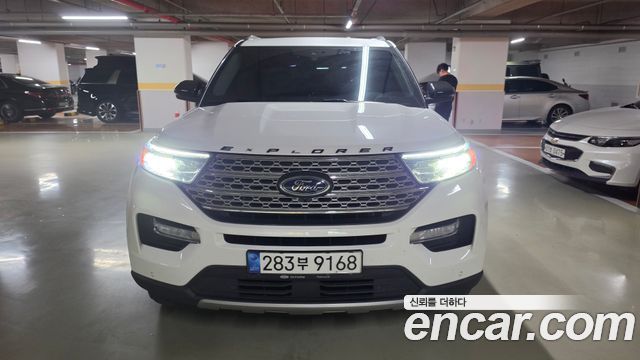 Ford Explorer 2.3 LimIted 4WD — пробег 54 211 км — фото 1 из 5